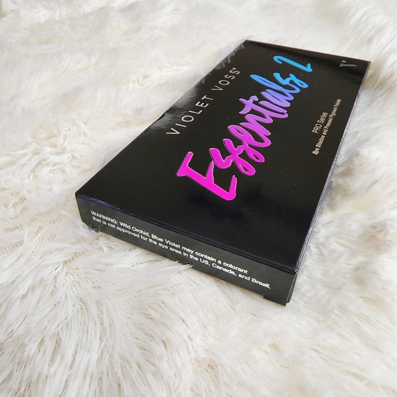 Violet Voss * Essentials 2 Palette * NEW * - Picture 6 of 7